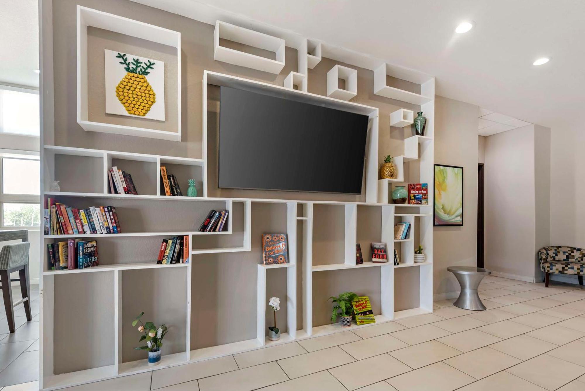 Western Inn&suites Pflugerville