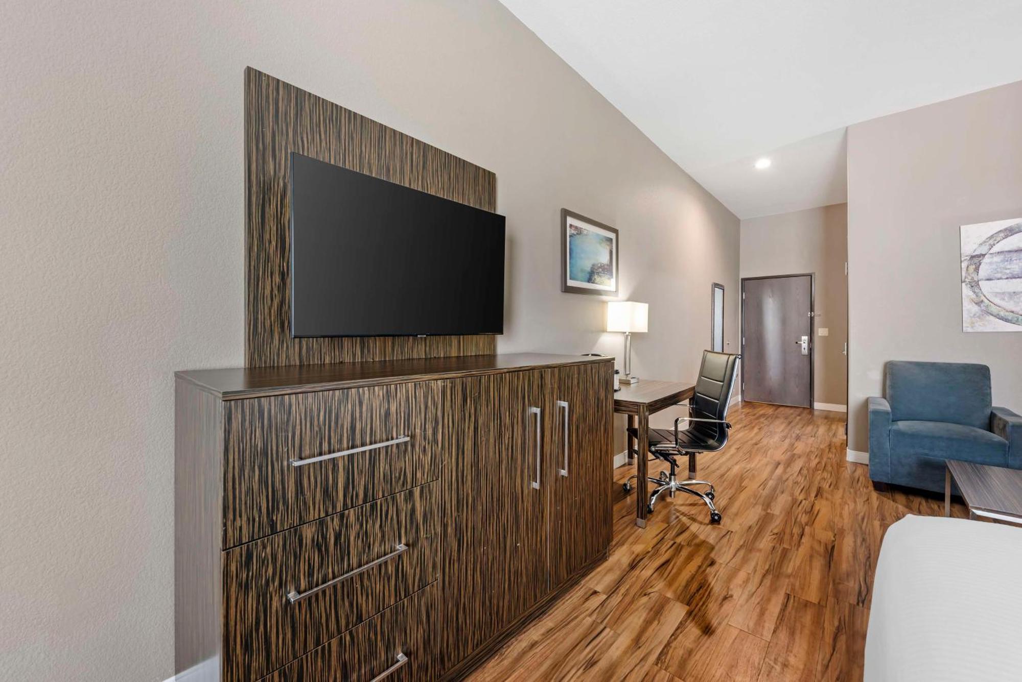 Western Inn&suites Pflugerville