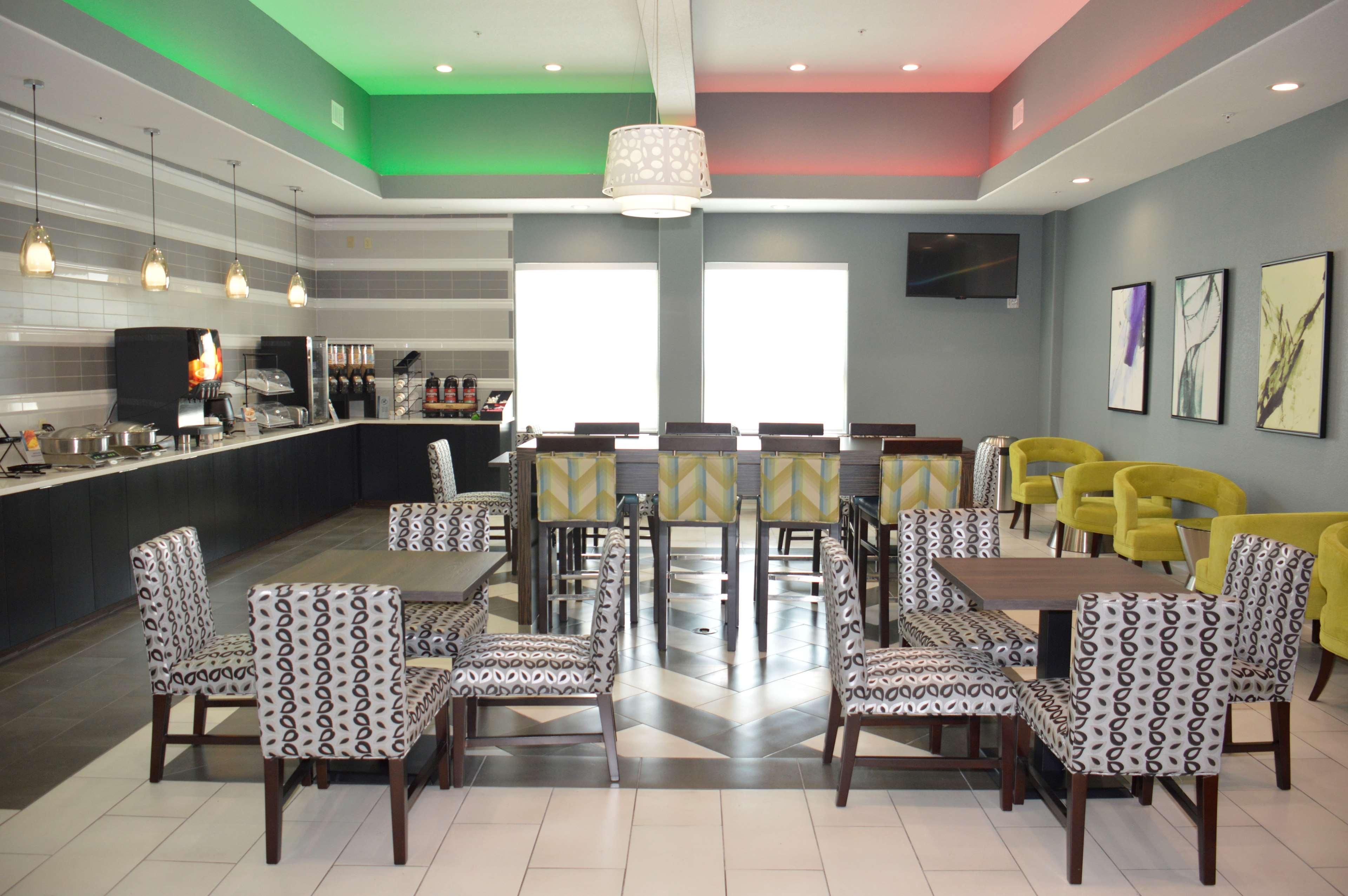 Western Inn&suites Pflugerville