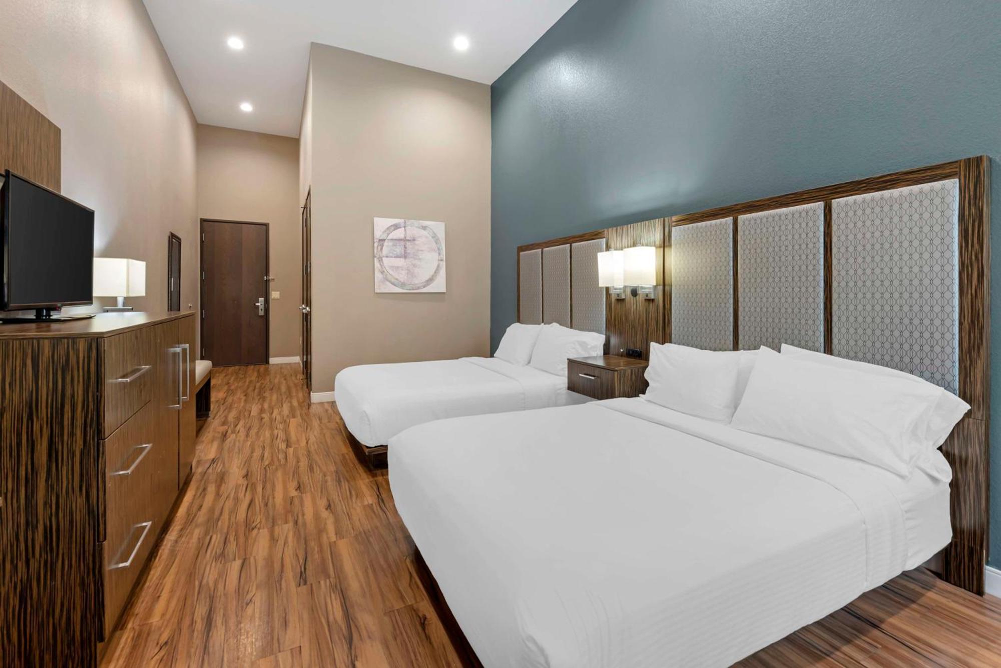 Western Inn&suites 3*