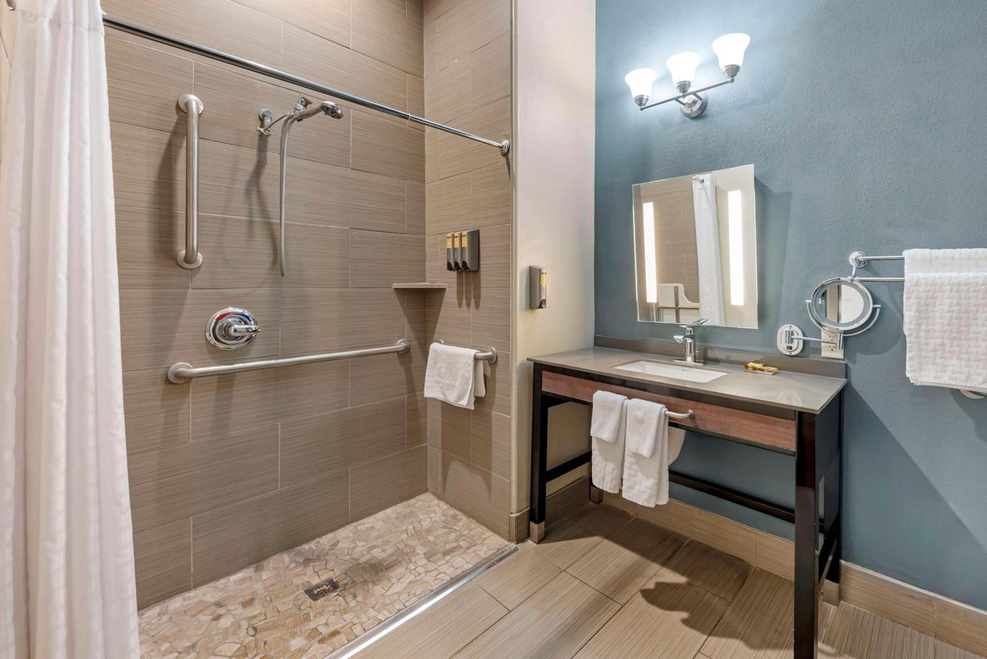Western Inn&suites Pflugerville